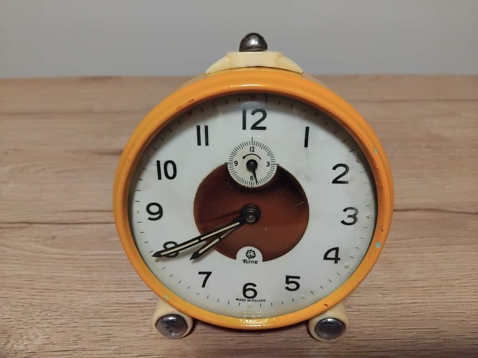 Poltik budzik polski zegar ponad 50 letni sprawny