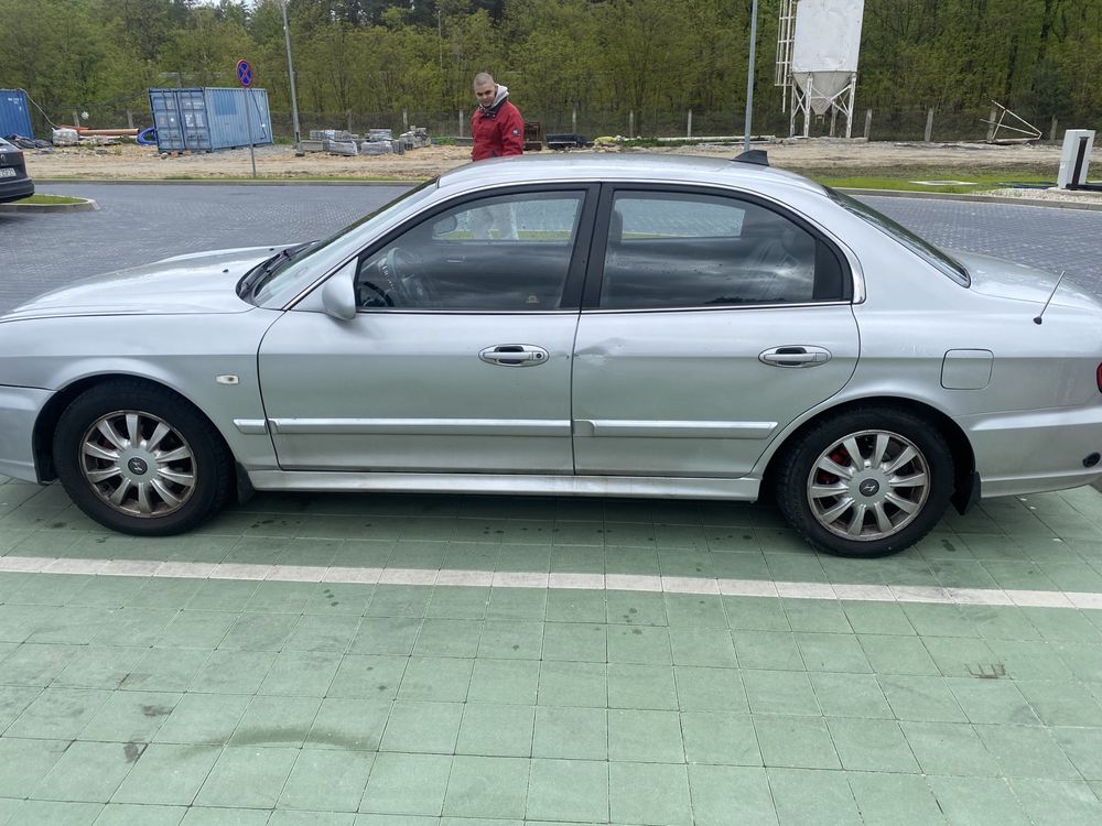 sprzedam hyundai sonata 2004r