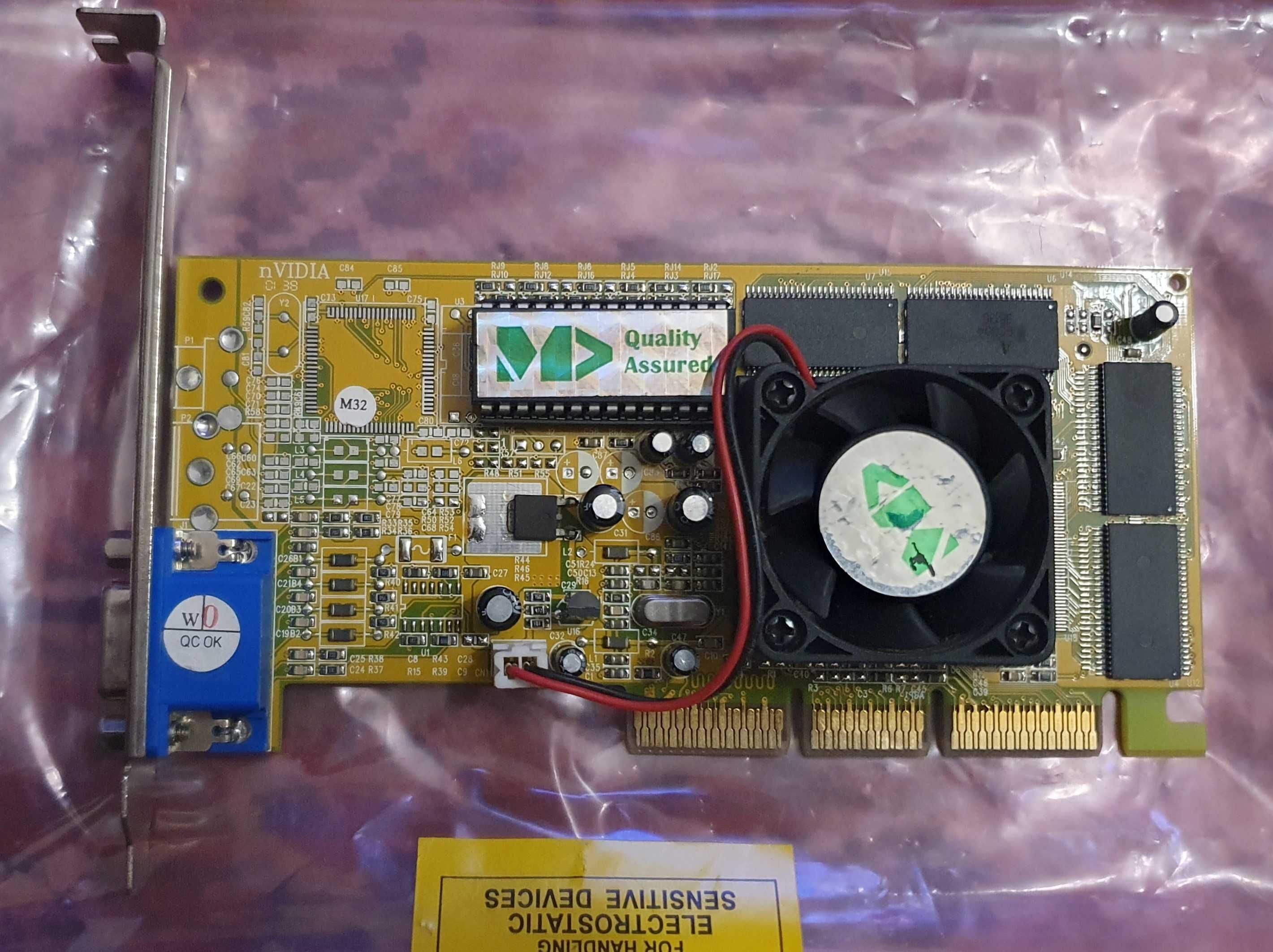 Placa Gráfica (vídeo) Nvidia Riva TNT2 M64 3D Force B-32 Plus, AGP