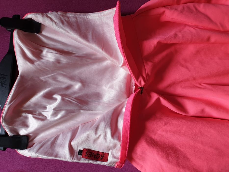 Neonowa różowa sukienka bombka bez ramion r. XS S śliczna