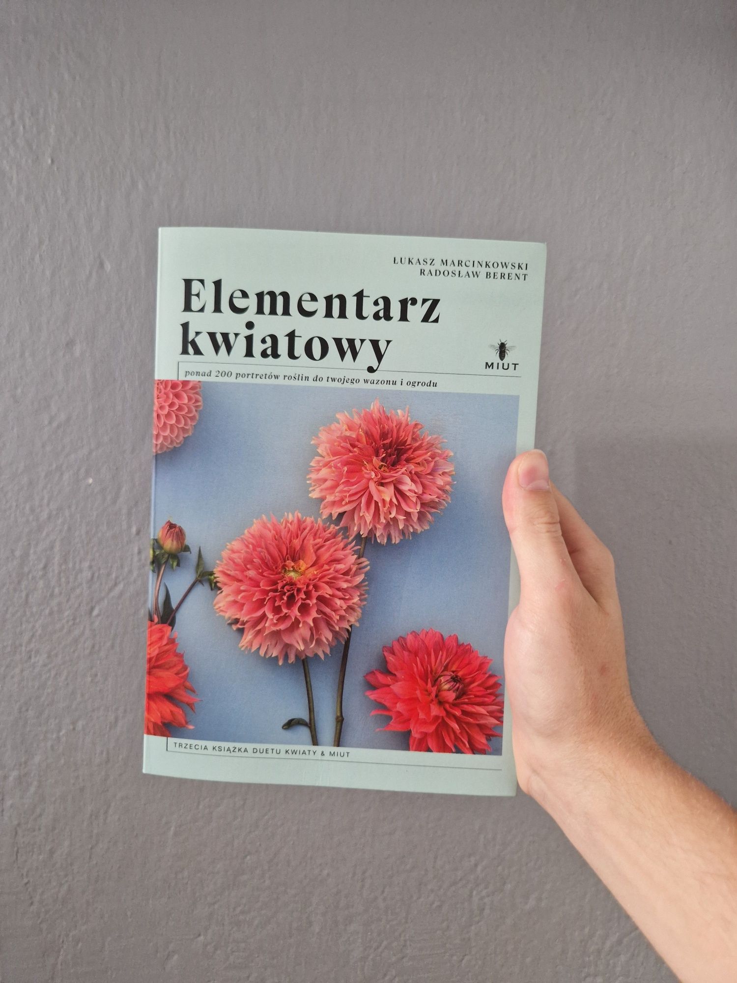 elementarz kwiatowy Kwiaty i Miut