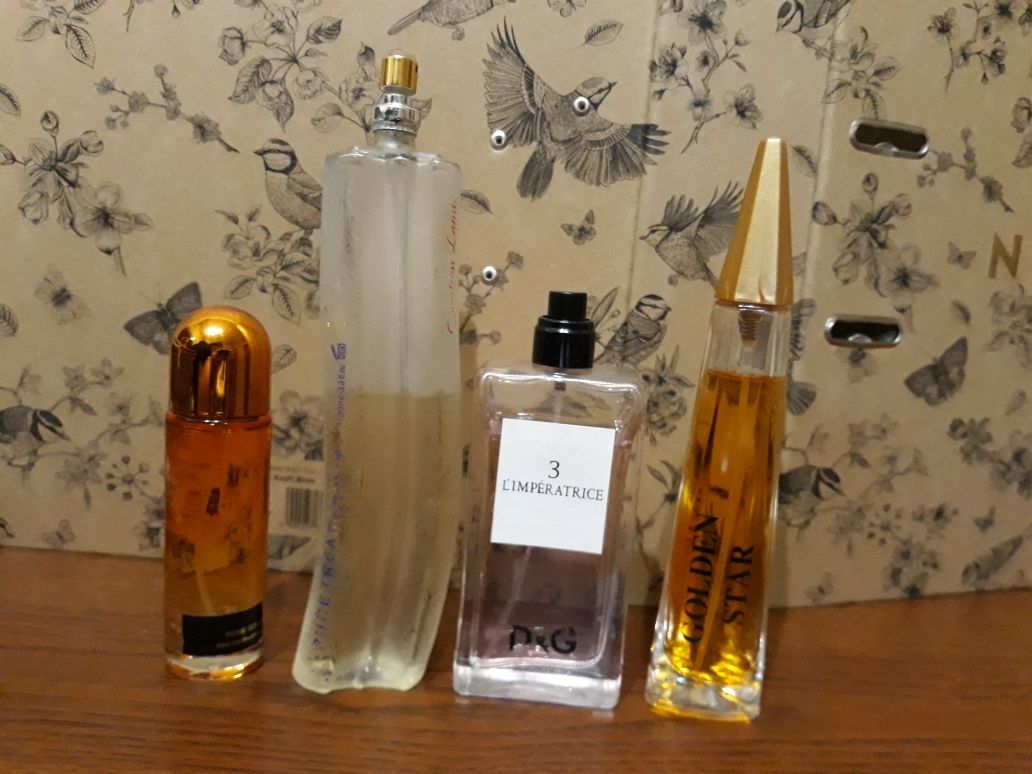 Лоти парфумів з власної колекції