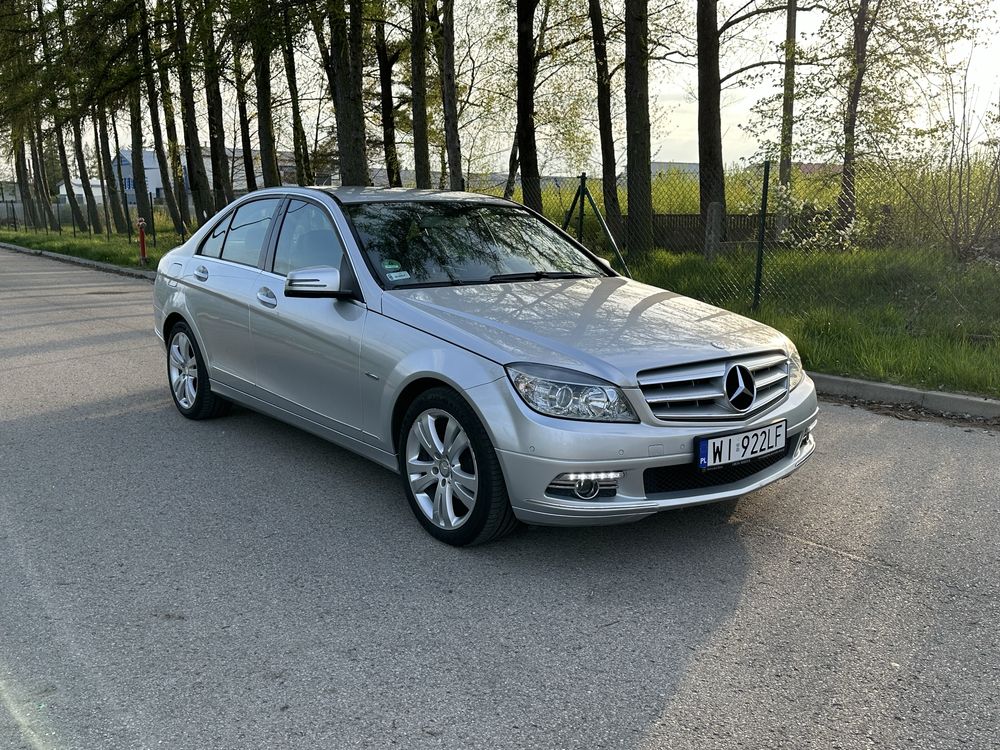 Mercedes-Benz C200 CDI (W204)! Tylko 94 tkm. przebiegu!! Avantgarde!