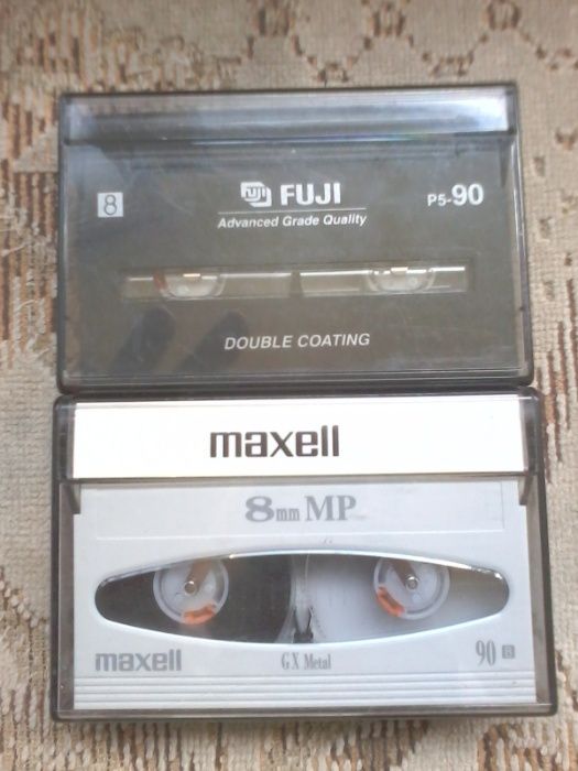 Продам видеокамера под кассету 8 мм