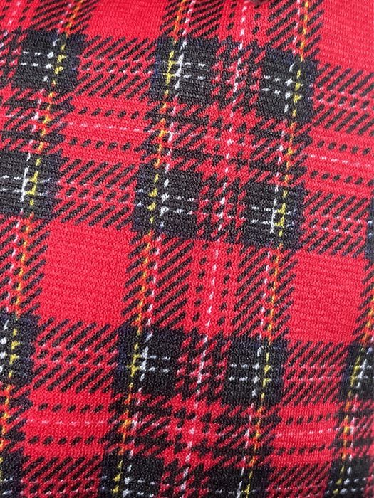 плаття червоне в клітинку