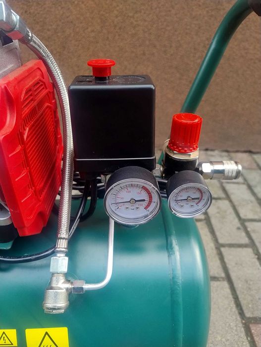 Kompresor 24 l 10 barów bardzo cihy 2 tłokowy PARKSIDE PASKO 2410 A1