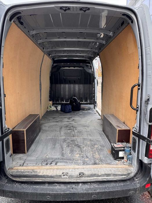 Transport w Warszawie, Przeprowadzki, Wynajem busa z kierowcą