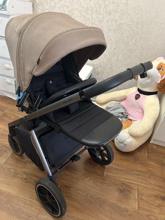 Прогулочная коляска Carrello Ultra — реверсивный блок