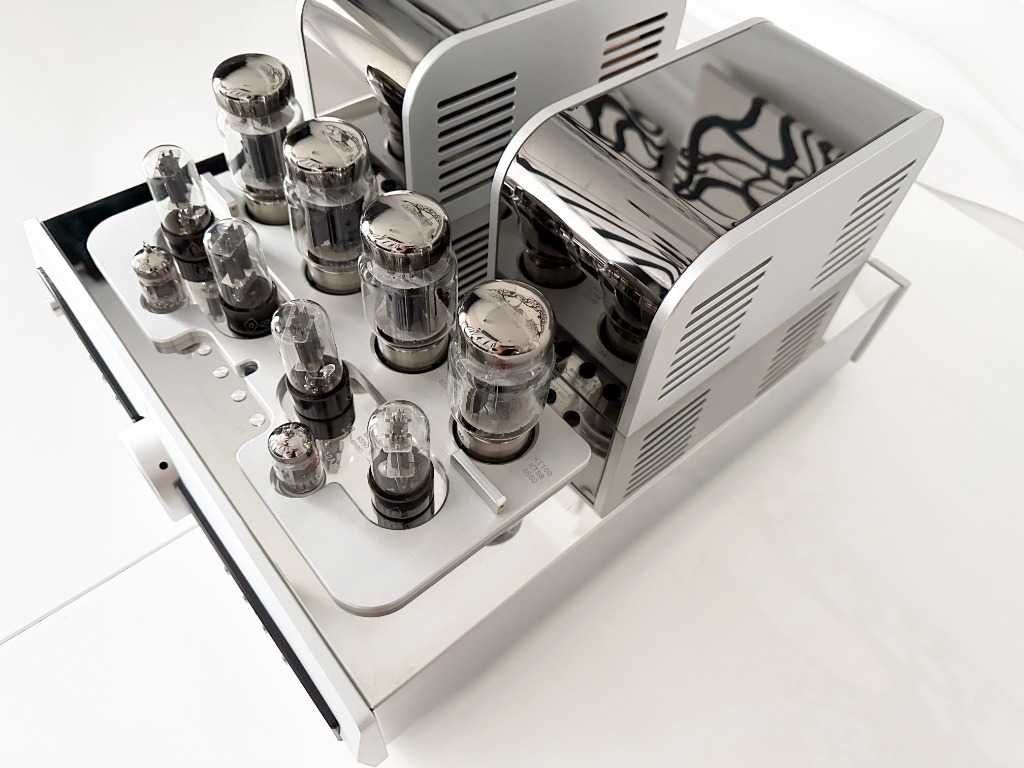 Wzmacniacz Lampowy Yaqin MS-90B + Pilot / Cały komplet - Stan Idealny