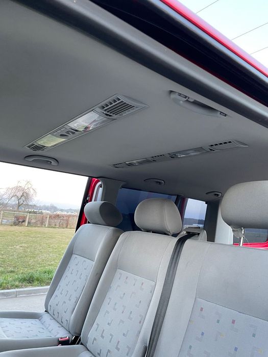 Volkswagen Caravelle T5 Wersja długa 6 drzwiowe euro 4 Automat  L2 H1