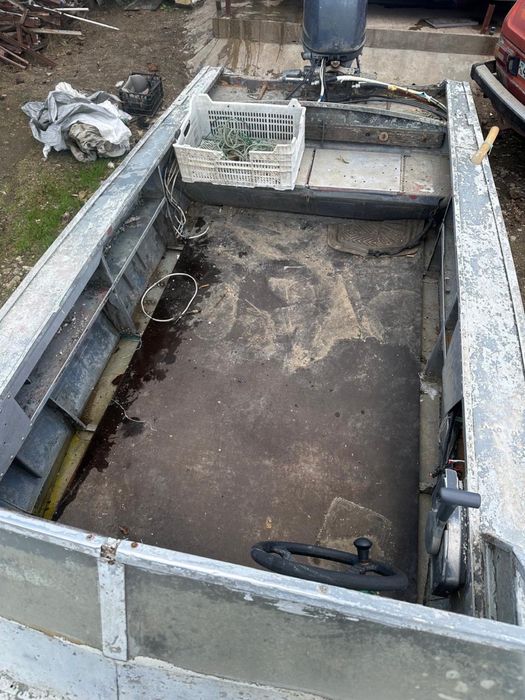 Лодка Progress 4