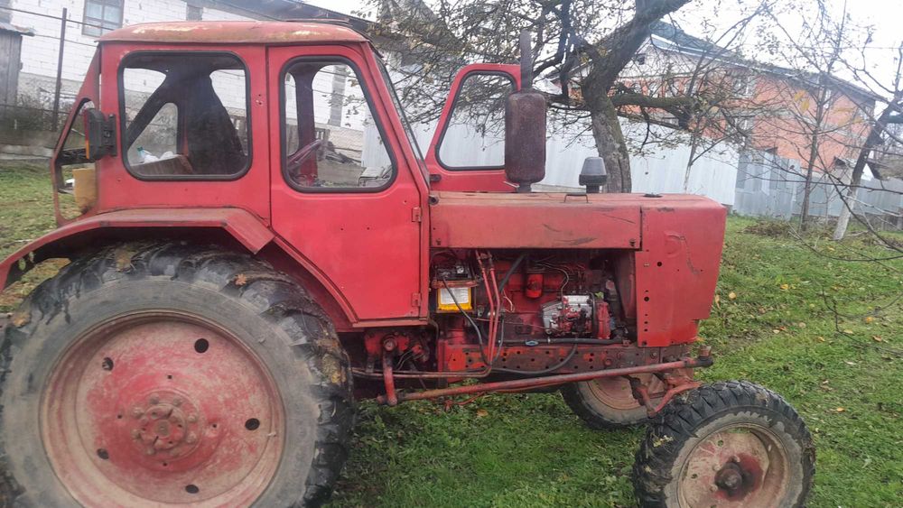 Юмз трактор Болгарська зборка