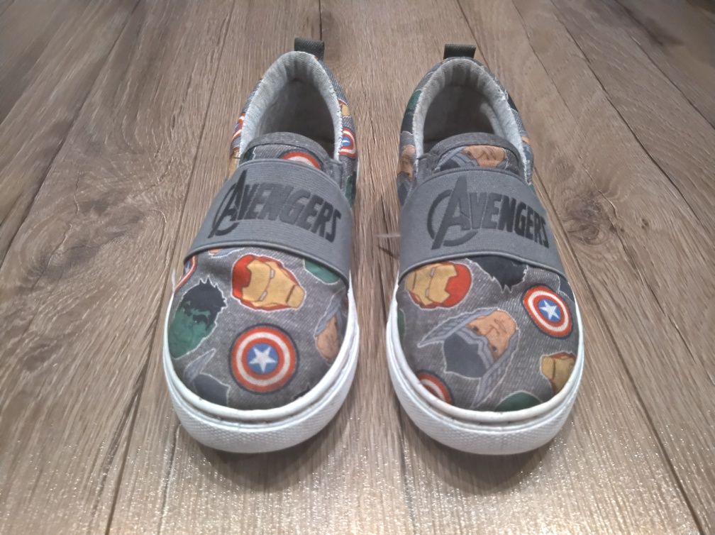 Buty trampki Avengers Smyk roz. 26