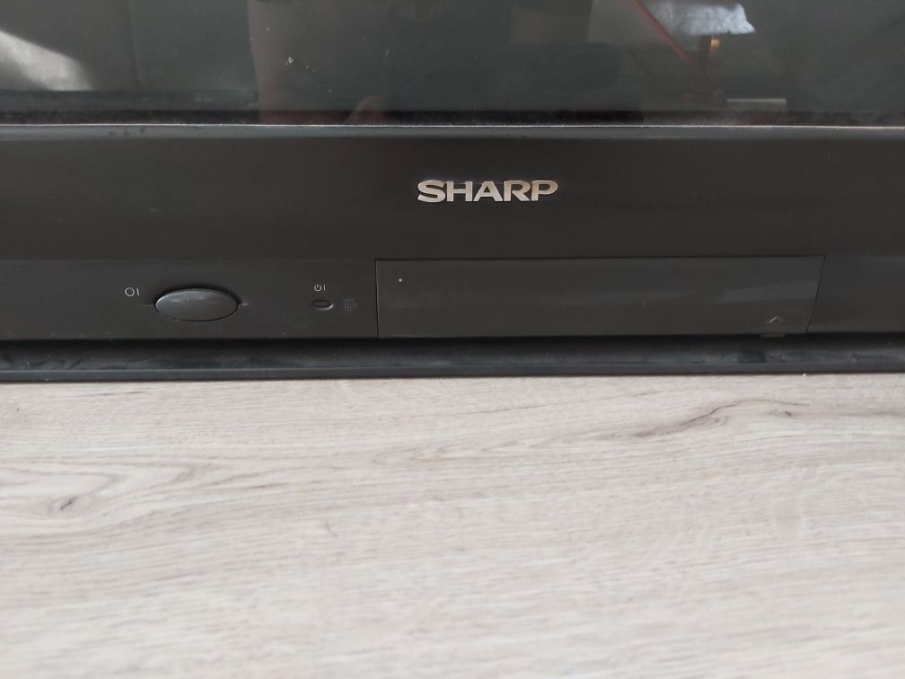 Telewizor sharp 21 lf 90 c