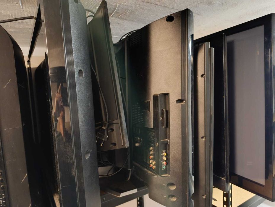 20 sztuk TV na sprzedaż Panasonic, Samsung, Sony Sharp LG Asus Philips