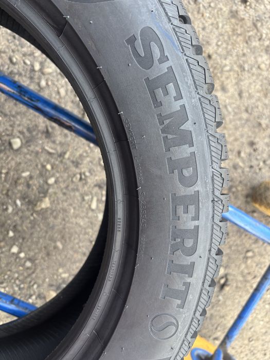 235/50/18 R18 Semperit Speed-Grip 3 зима 2 шт