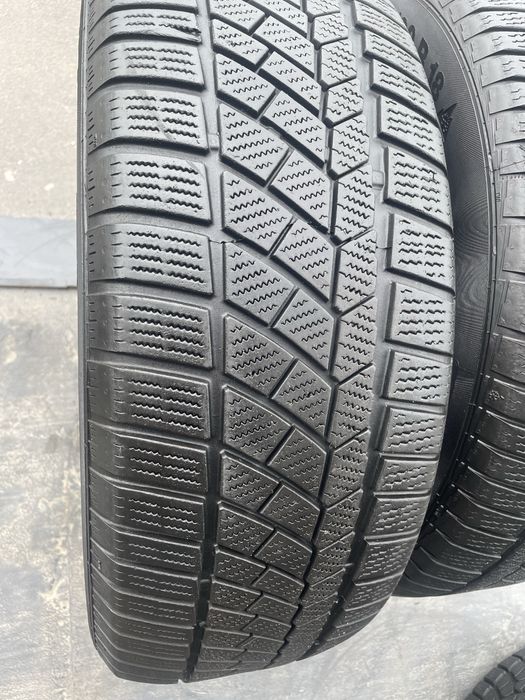 235/60/18 continental wintercontact 830P
