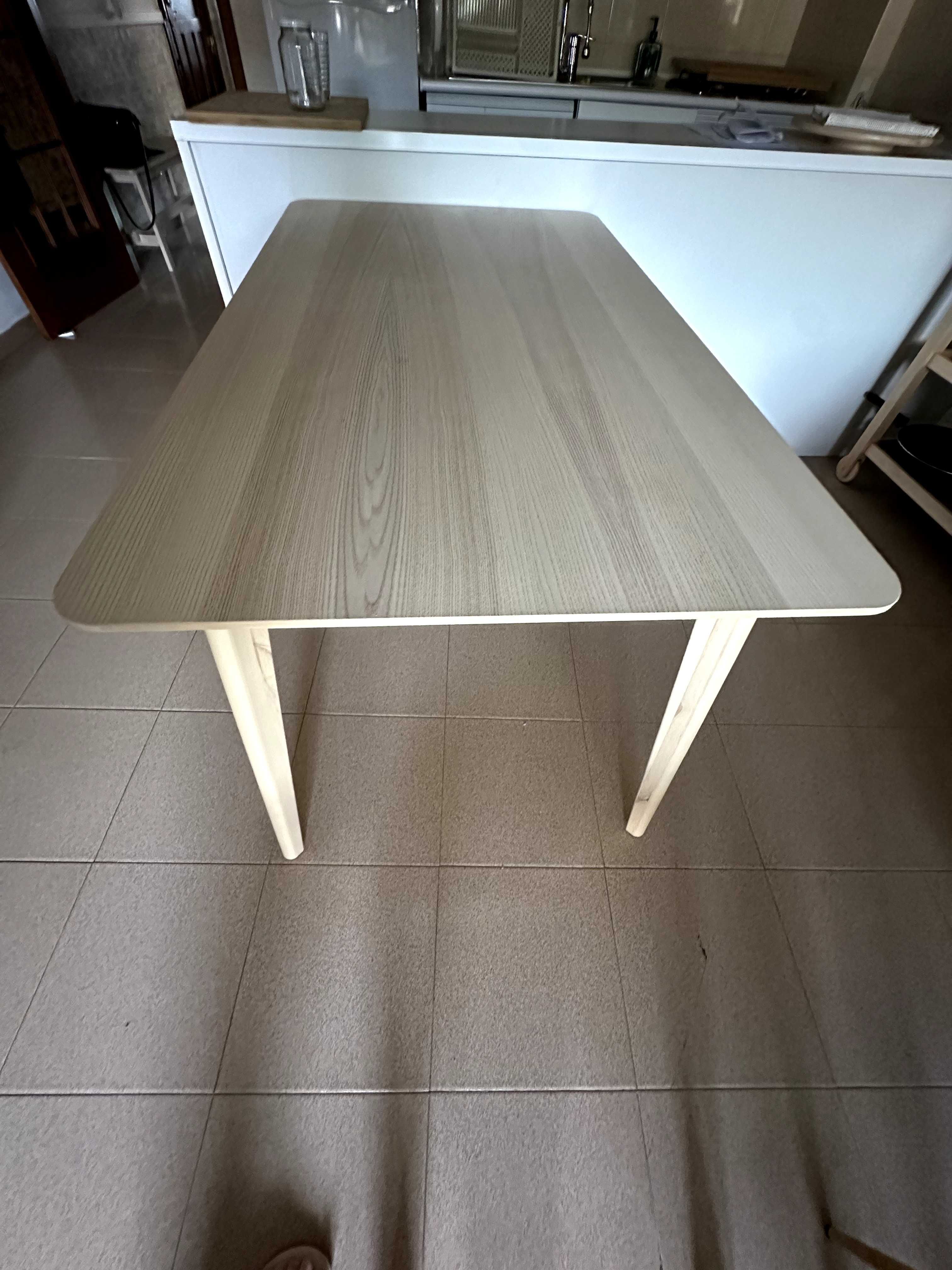 Mesa 4 lugares Ikea Lisabo