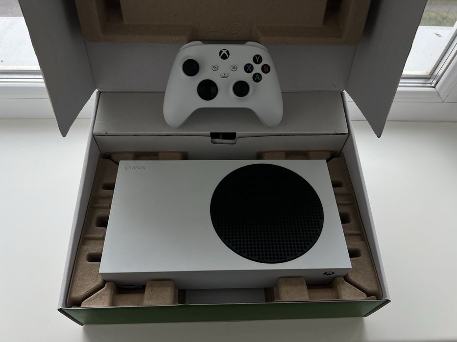 Xbox Series S + Game Pass Ultimate