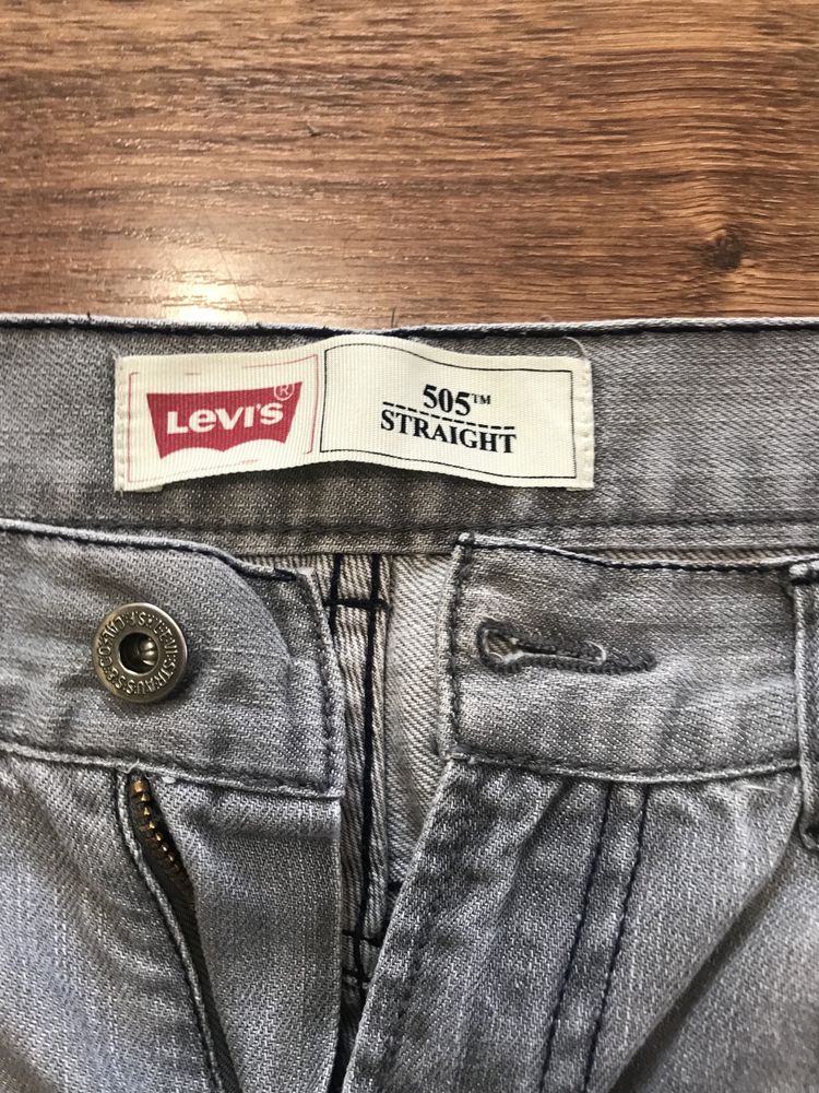 джинси Levis 505