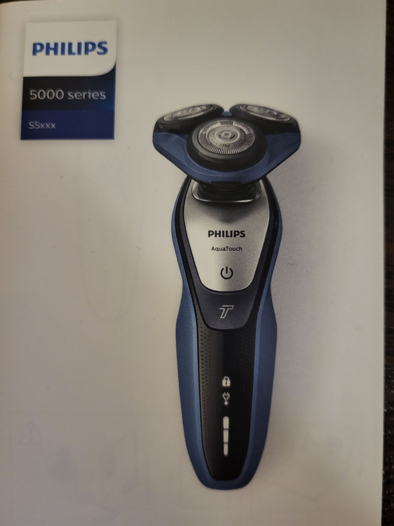 Електробритва PHILIPS серії 5000