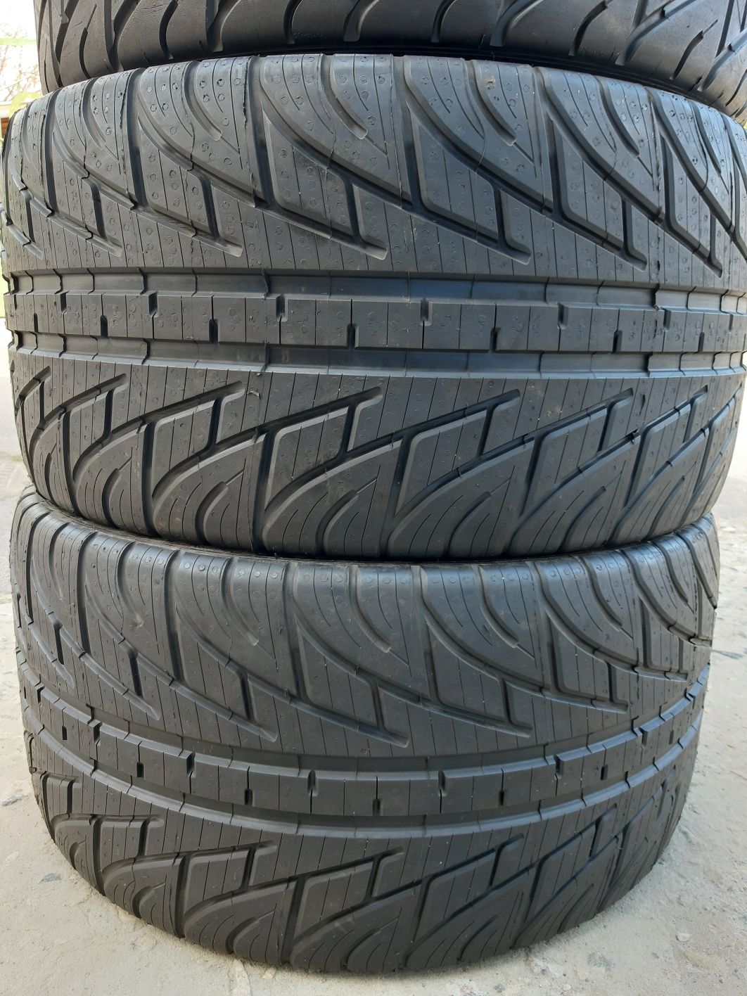 Комплект спортивных шин Michelin Pilot Sport 27/65 - 18 и 31/71 - 18