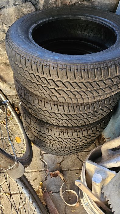 Opony wielosezon zimowa Dębica Navigator 2 komplet