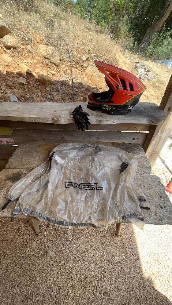 Equipamentos BTT Downhill/MTB