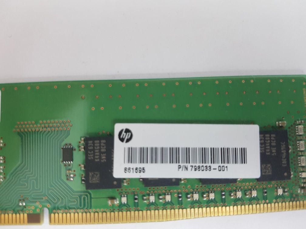 Оперативная память для ПК DDR4 Samsung 4Gb 1Rx8 PC4 2133P