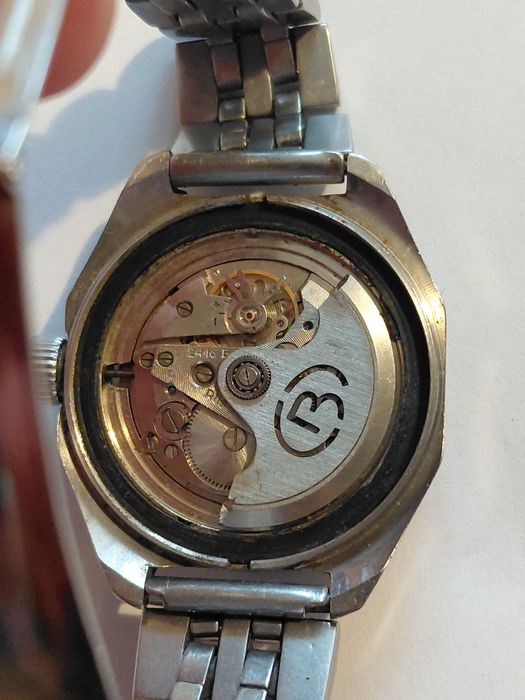 Часы восток амфибия