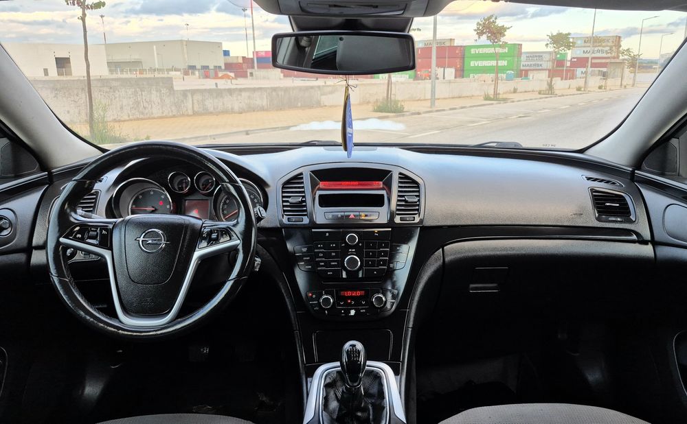 Opel insignia 2.0 cdti 130 cv nacional