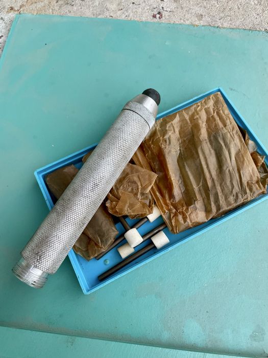 ГНОМ 2  Слюсарно-інструментальна машина