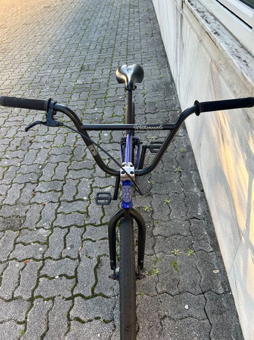 BMX de adulto (rodas e quadro 22”)