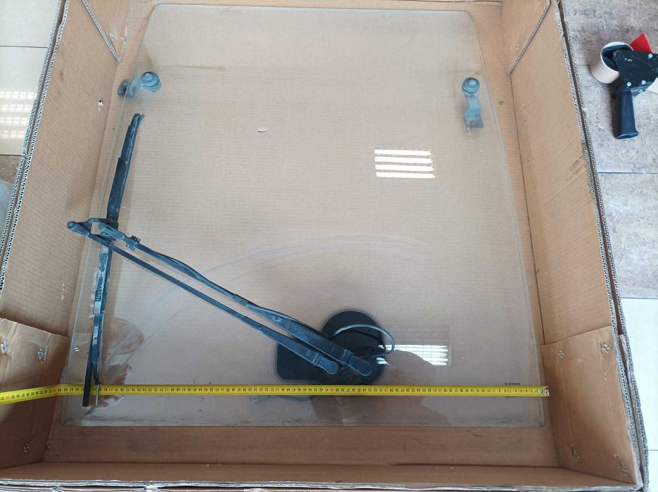 Szyba przód do wózka widłowego TOYOTA 8 FG FD 15-35 1,5t do 3,5t