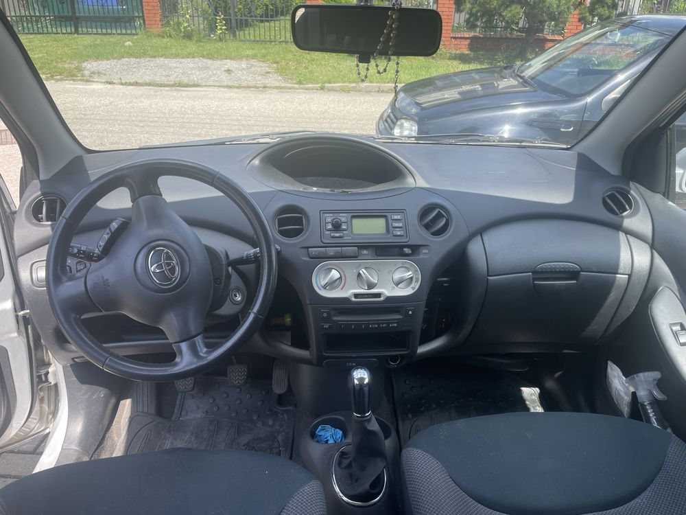 Sprzedam Toyote Yaris