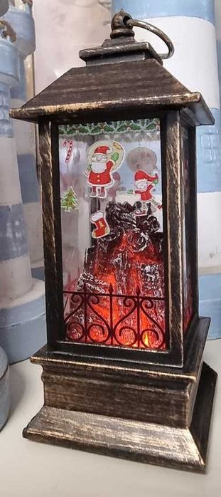 Lampion podświetlany pomarańczowym światłem led