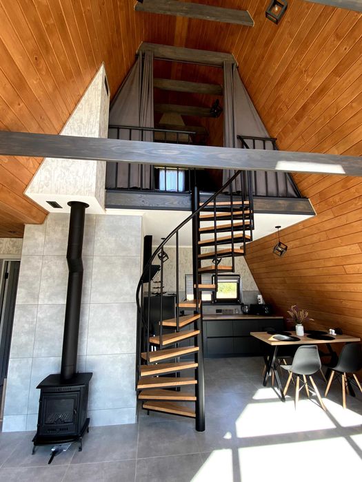 Пропонуємо   сучасний затишний і продуманий будинок в Горах в Східниці