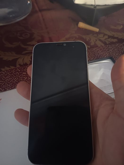 iPhone 12 Pro como novo