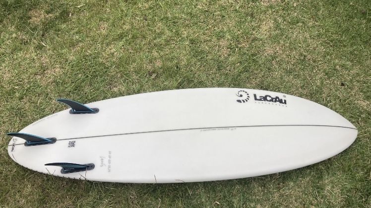 Prancha de surf lacrau 6’0