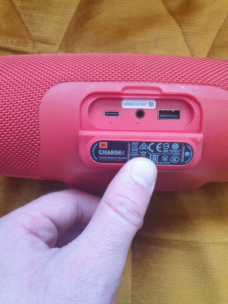 Głośnik Bluetooth Charge 4 30W