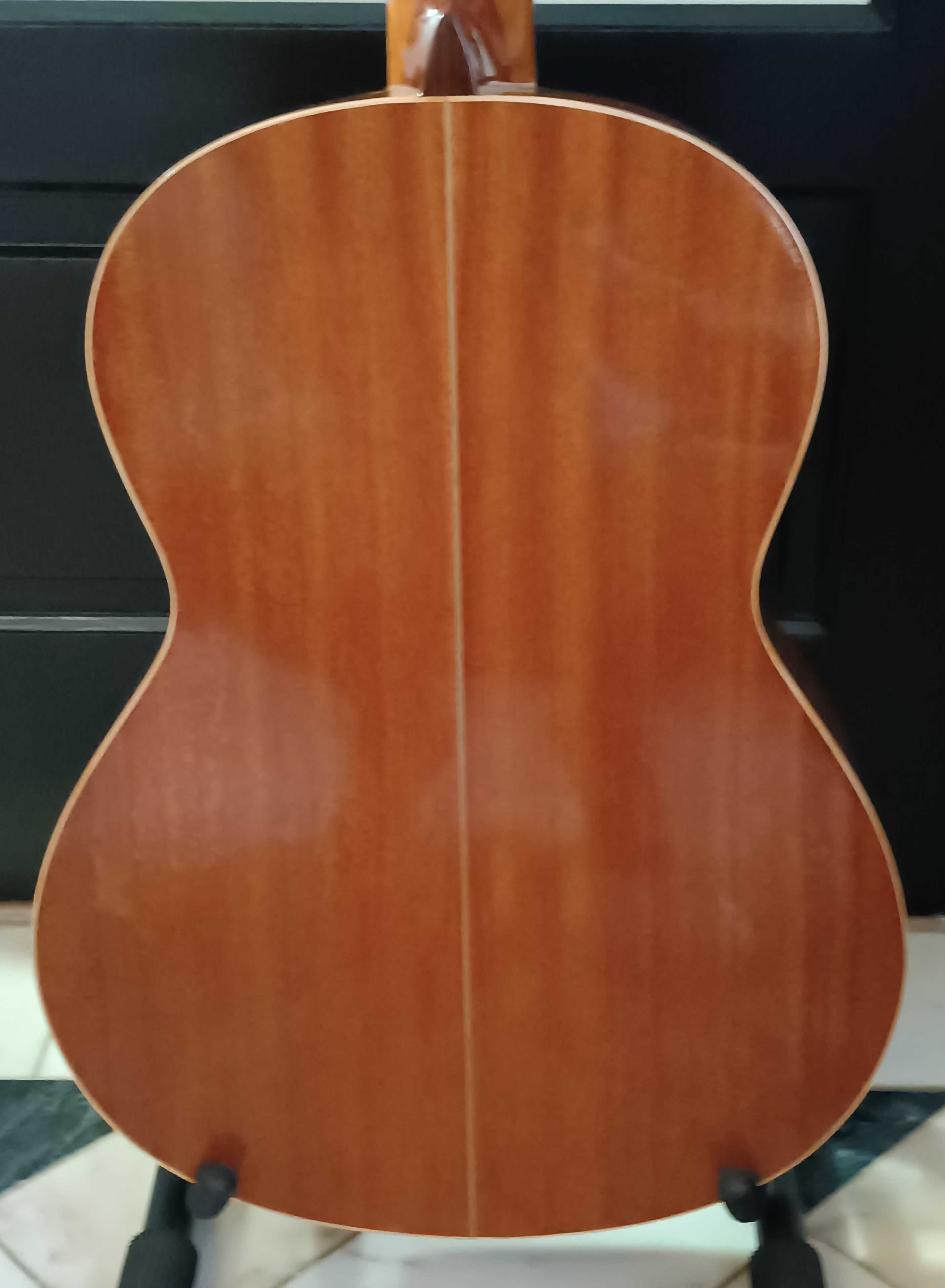 Guitarra Portuguesa APC 203 (solid top) + Bag  - Great Deal