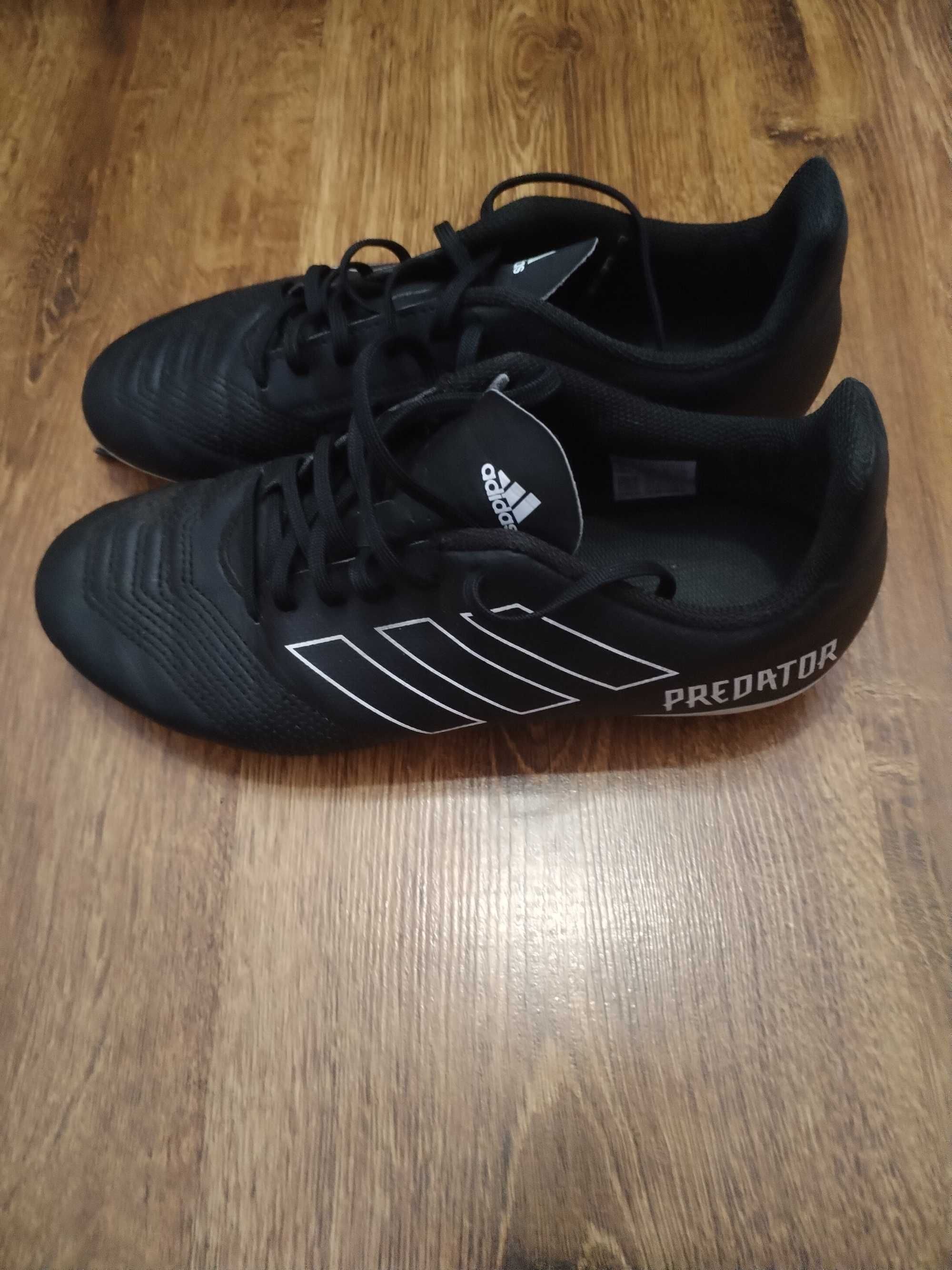 Бутси Adidas Predator