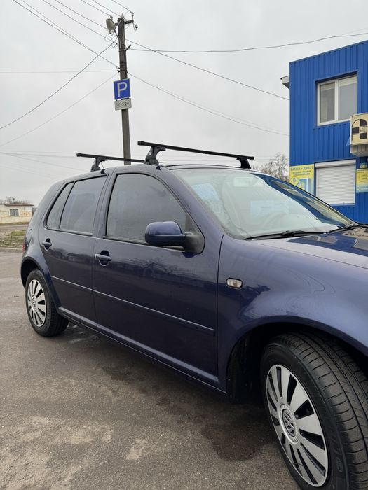 Volkswagen Golf 4 очень хорошее состояние