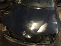 Renault Laguna II - maska pokrywa silnika