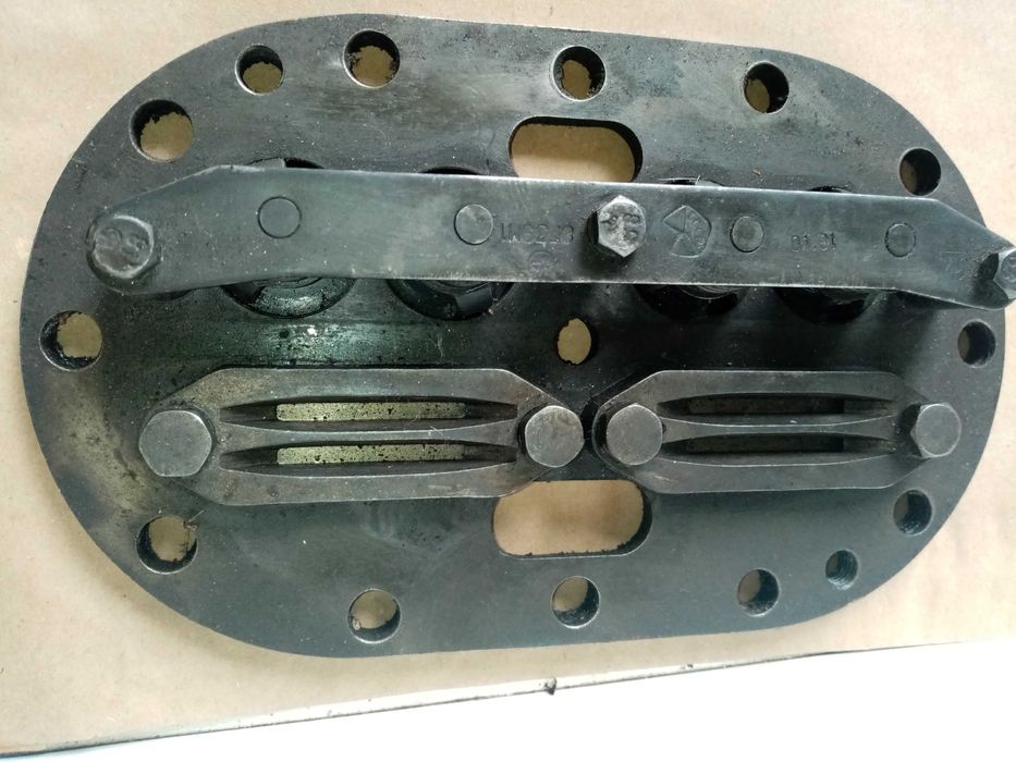 Плита клапанная ФВ-6, 1П-10