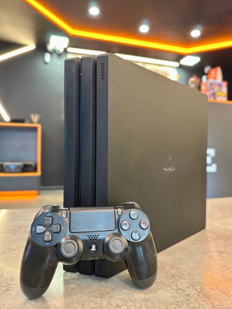 PlayStation 4 Pro 1 TB з гарантією 12 місяців від магазину !