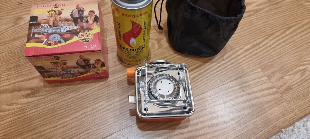 Kuchenka turystyczna gazowa mini biwakowa biwak camping palnik