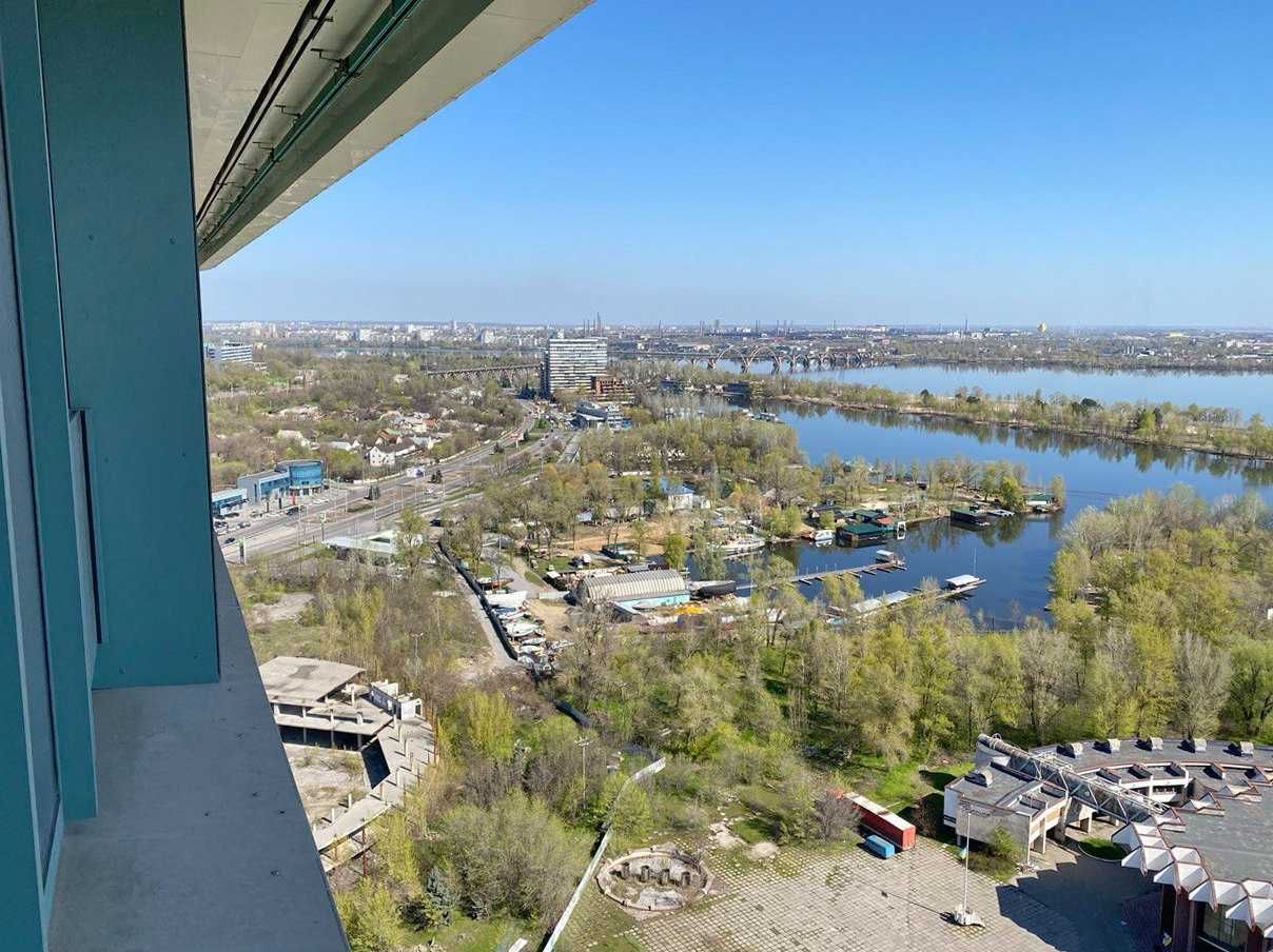 Продам 3 комнатную квартиру Бартоломео, после строителей