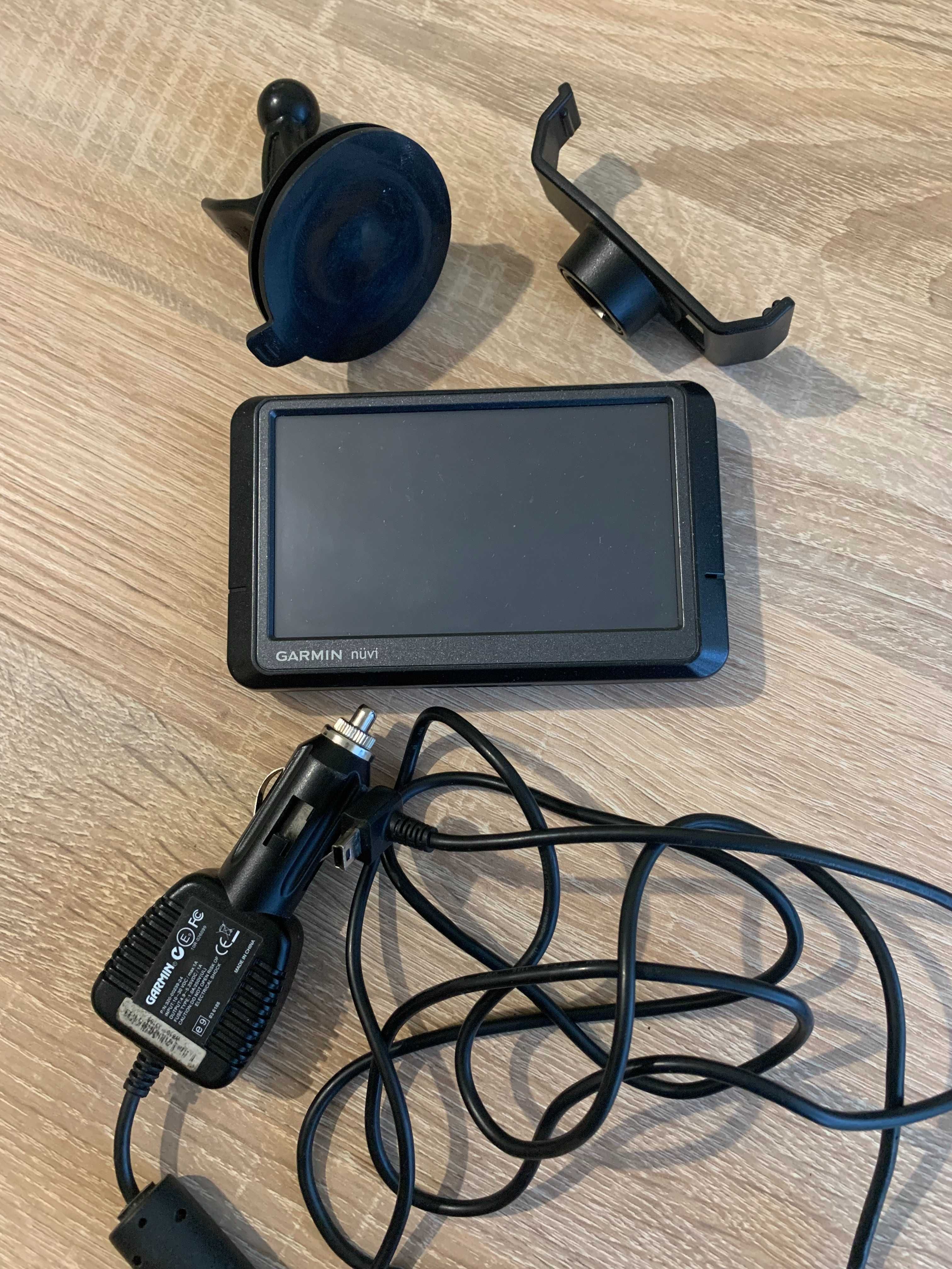 Навігатор GARMIN nüvi 265W