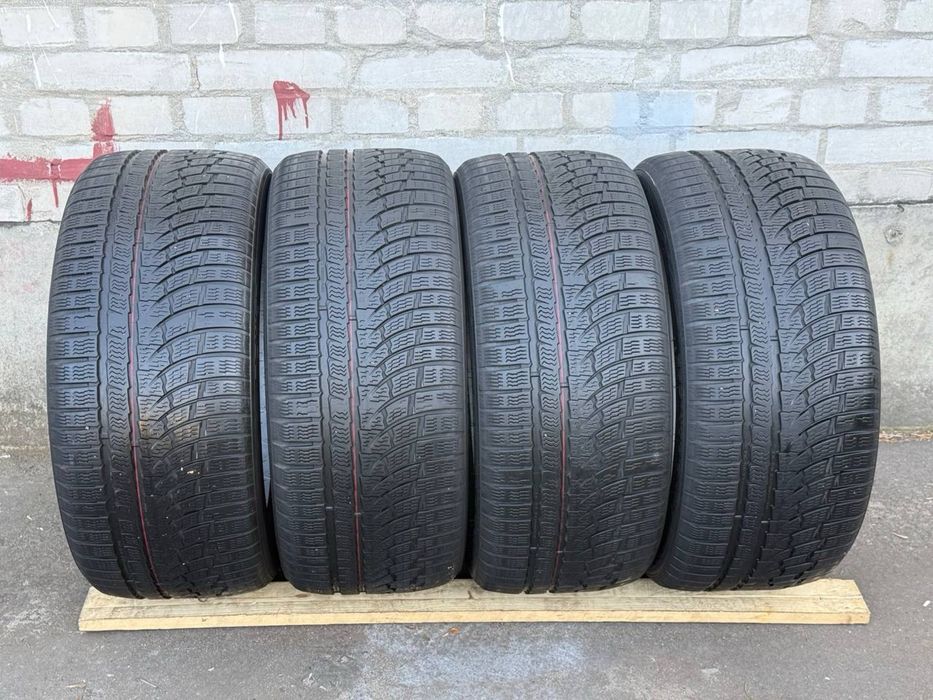 255/40R19 100V XL Nokian WRa4 Зимові шини з Німеччини !